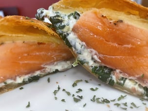 Salmon en Crute