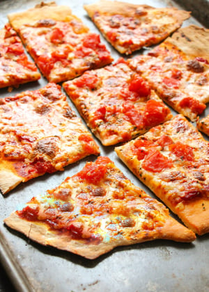 thin-crust-pizza-